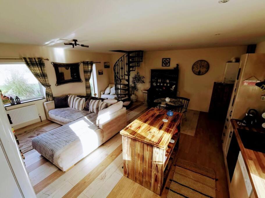 The Gate House Villa Kirkistown Bagian luar foto